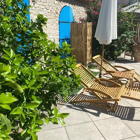 Le Patio Aux Oiseaux