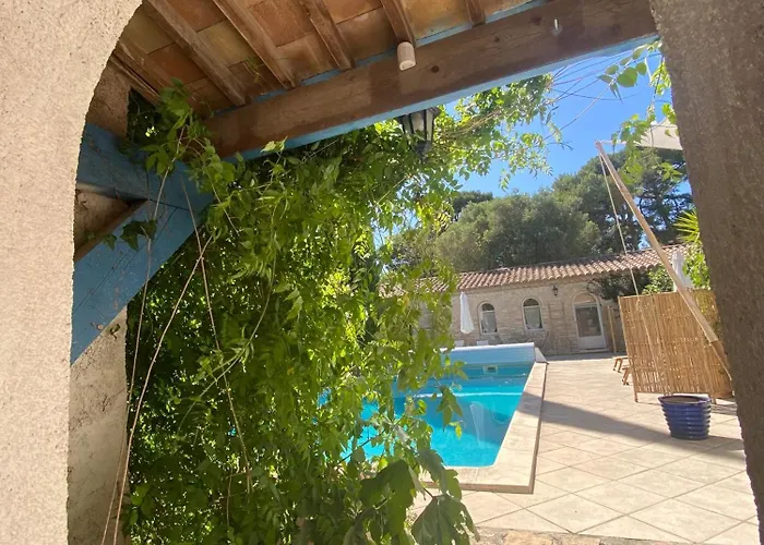 Bed & Breakfast Le Patio Aux Oiseaux 4*