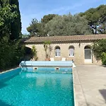 Bed & Breakfast Le Patio Aux Oiseaux 4*